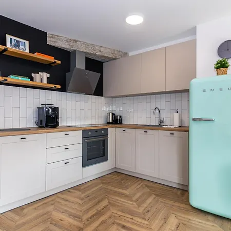 아파트 Vintage Parkside Whit Free Parking Near Center *