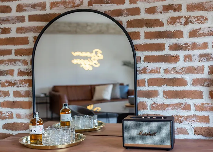 Vintage Parkside Whit Free Parking Near Center Apartment Plowdiw