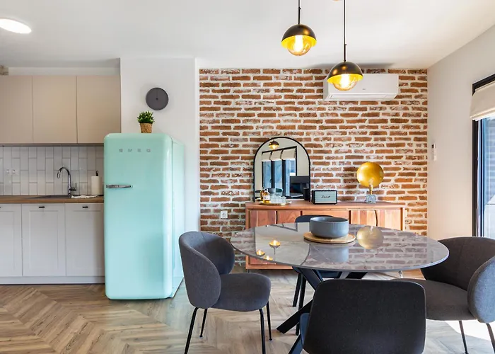 Vintage Parkside Whit Free Parking Near Center Apartamento *